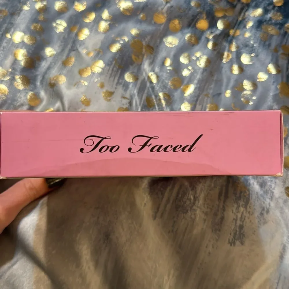 Too faced I want kandee eyeshadow palette limited edition make up